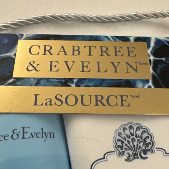 Crabtree & Evelyn La Source Hand Therapy & Hand Scrub Gift set 3.5 Oz New BB16 - Picture 3 of 5